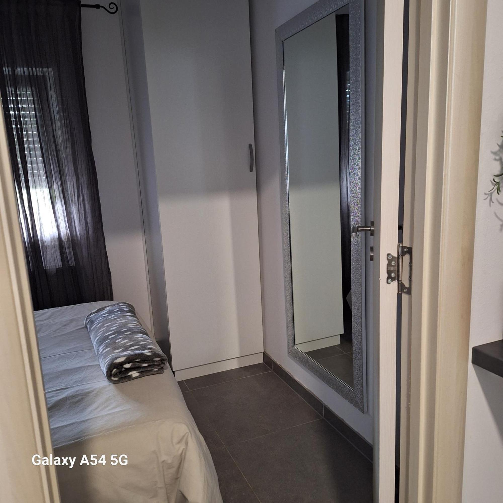 זאגרב Studio Apartmani Louis I Lola מראה חיצוני תמונה