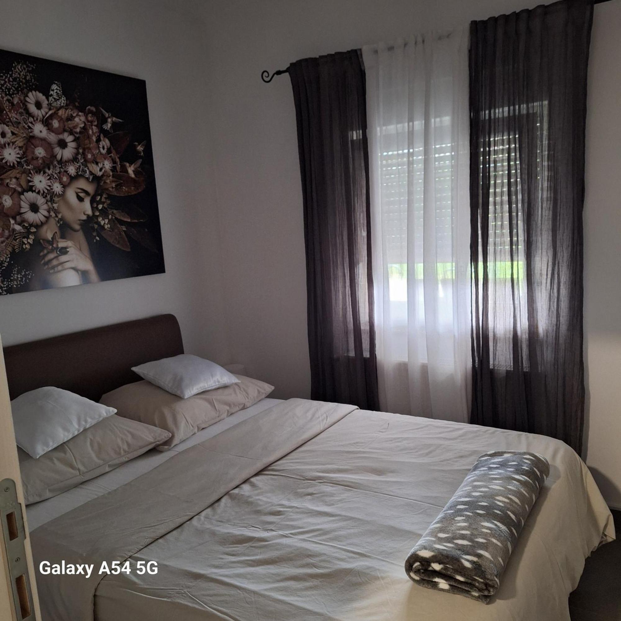 זאגרב Studio Apartmani Louis I Lola מראה חיצוני תמונה